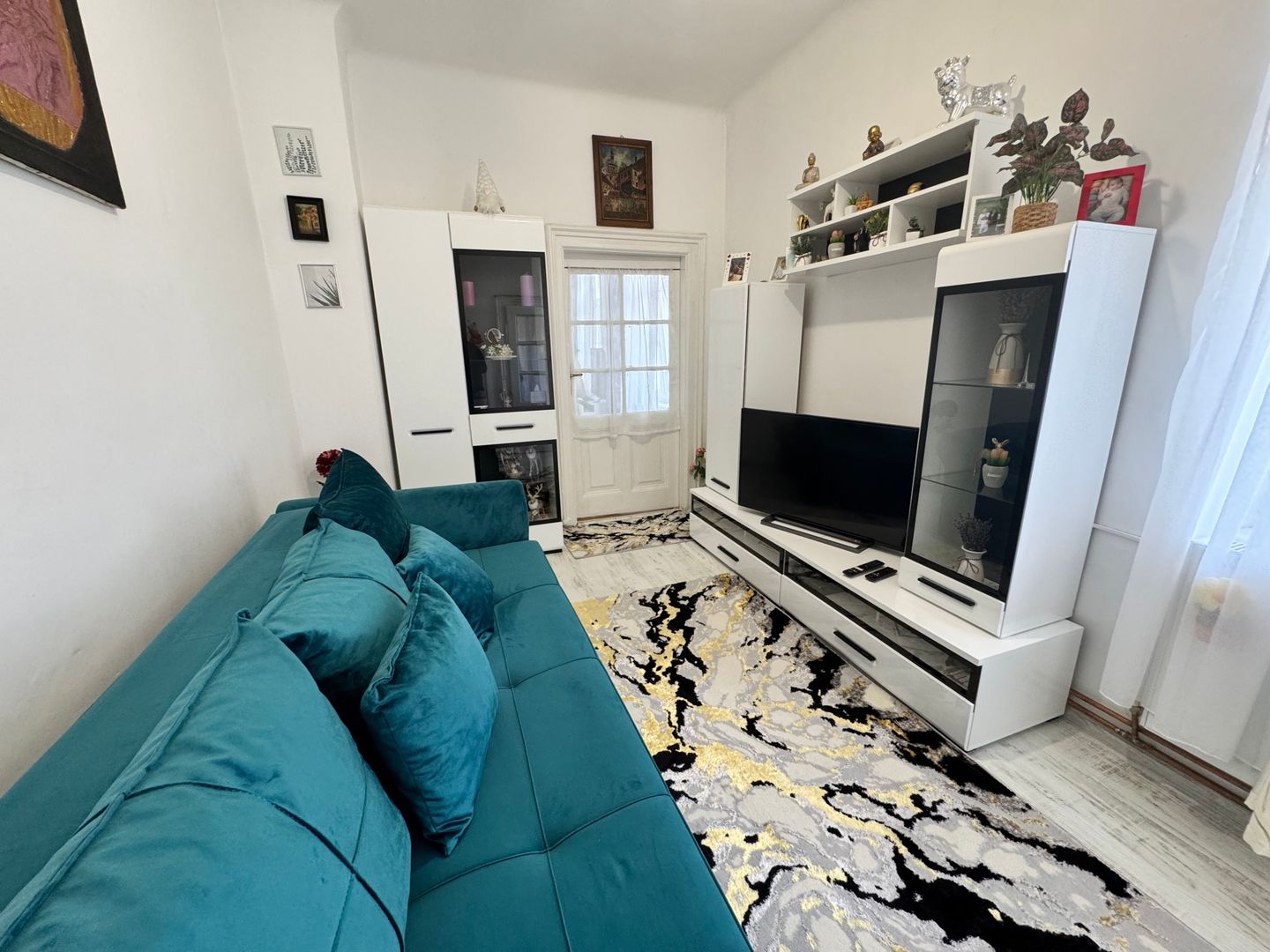 Apartament 2 camere in Centrul istoric, ideal pentru investiție - Poză 2