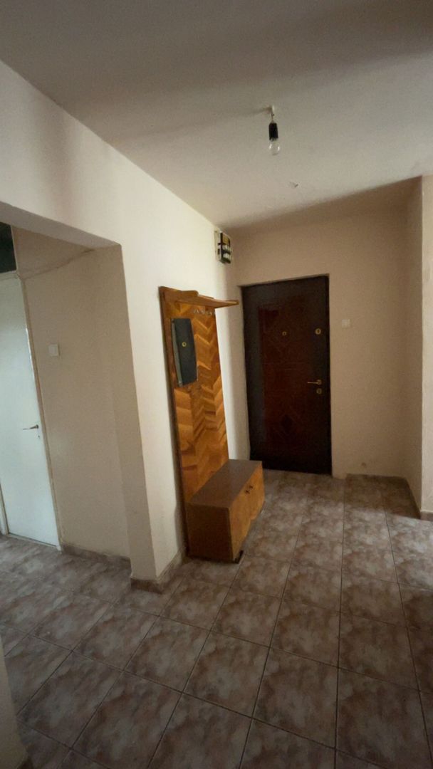 Apartament cu 3 camere de vanzare in Blaj - Poză 8