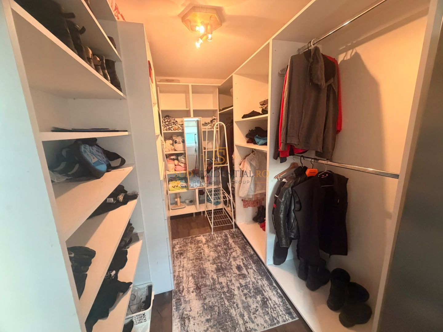 Casa Individuala P+M, 90 mp utili, teren 300 mp, mobilata si utilata - Poză 10