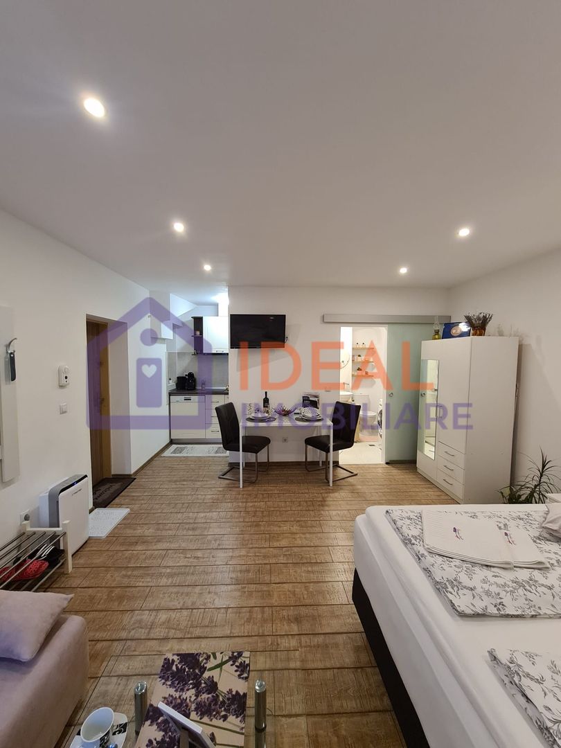 Garsonieră de vânzare - zona ultracentrală - Poză 3