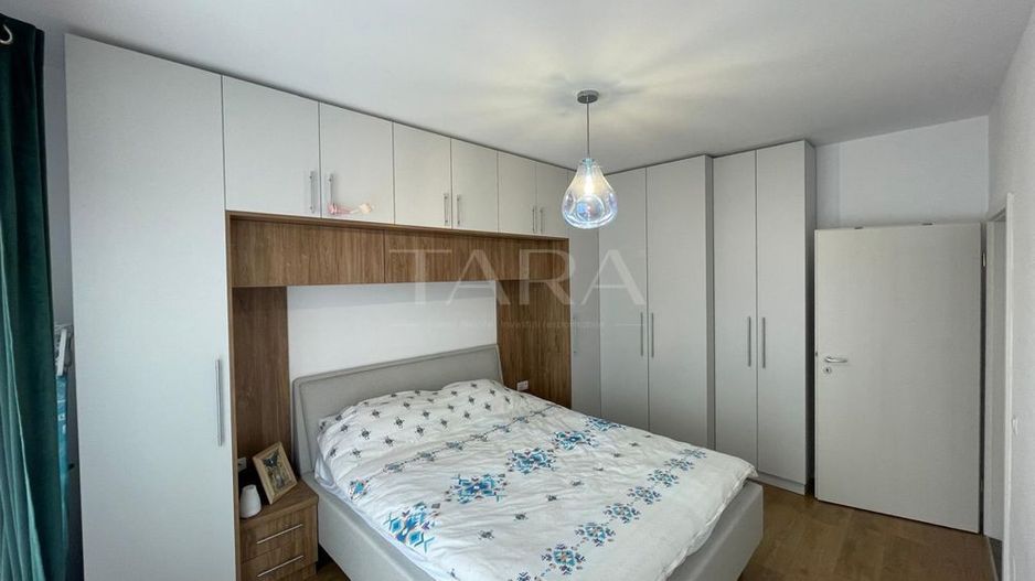 Apartament decomandat cu 3 camere, 2 terase de 10 mp, parcare și boxă. - Poză 6