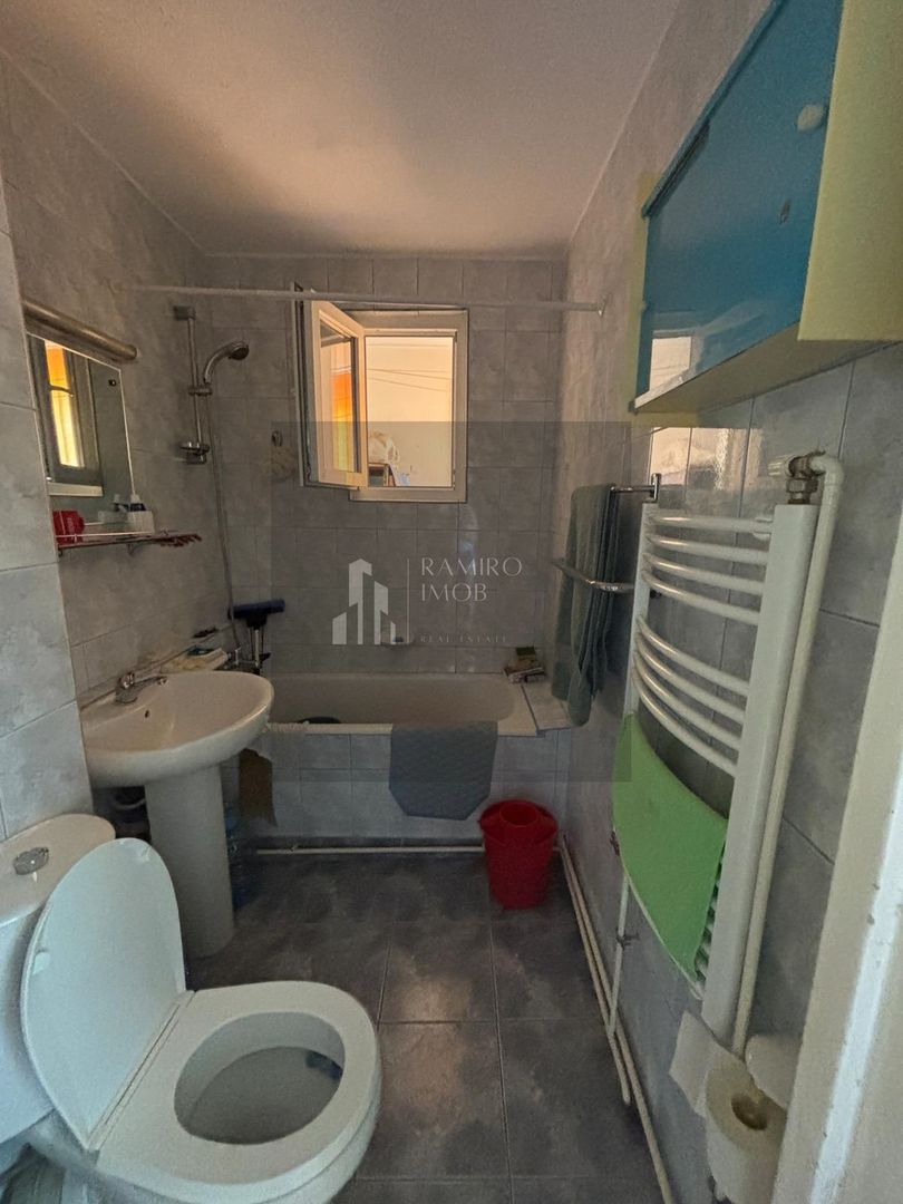 Apartament 3 camere centrala proprie Bulverdul Constantin Brancoveanu - Poză 12