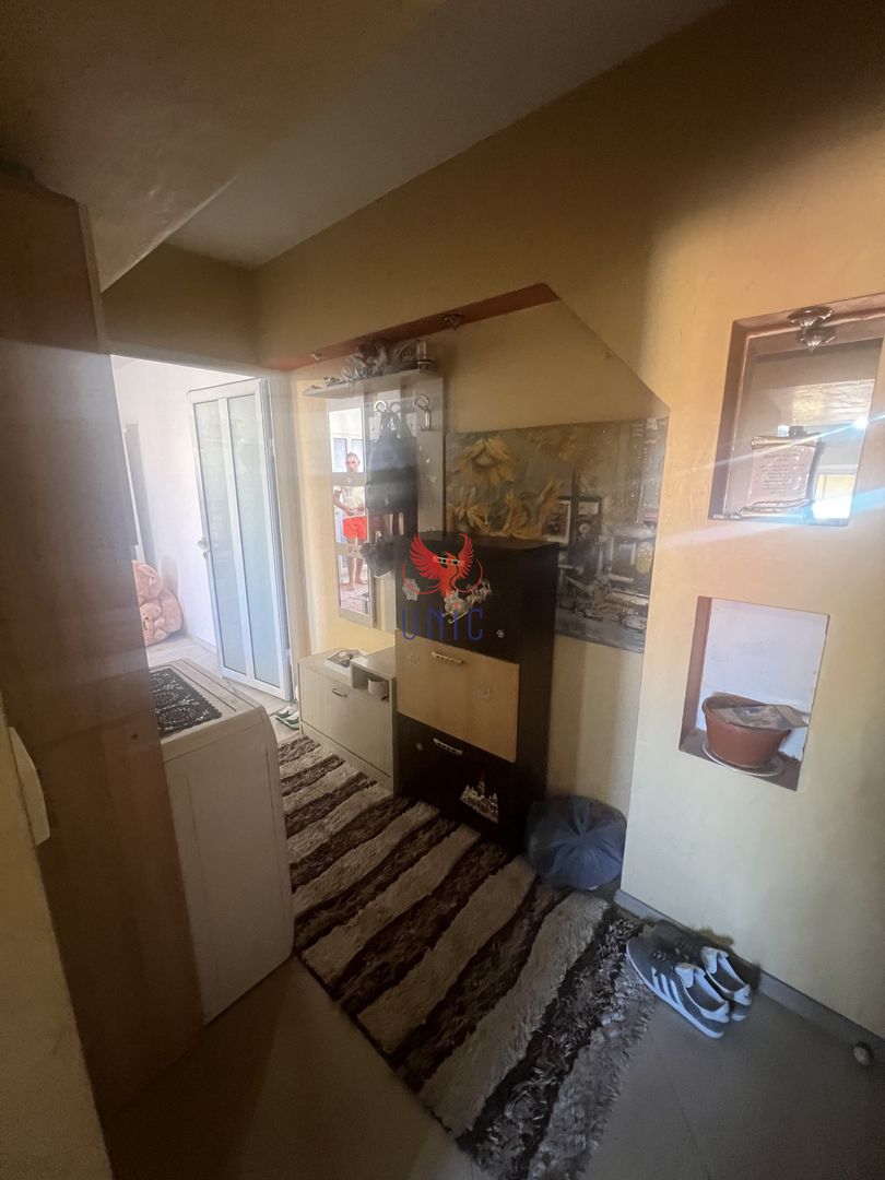 Apartament 2 camere Craiovita Noua zona Niela - Poză 4