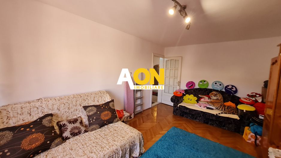 Apartament 3 Camere, Decomandat 67 mp, Etaj 3, Zona Tolstoi - Poză 1