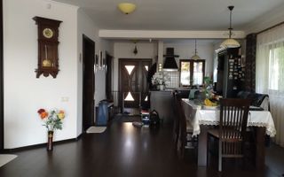 BRASADAS vinde vila 5 cam 190mp teren 10 ari str. Dara. - Poză 2