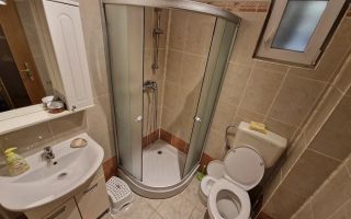 Casă tip duplex cu 4 camere, în zonă liniștită din Florești. - Poză 4