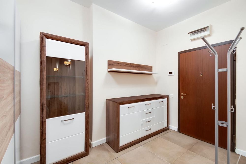 Apartament cu gradina si piscina interioara, Pipera Erou Iancu Nicolae - Poză 4