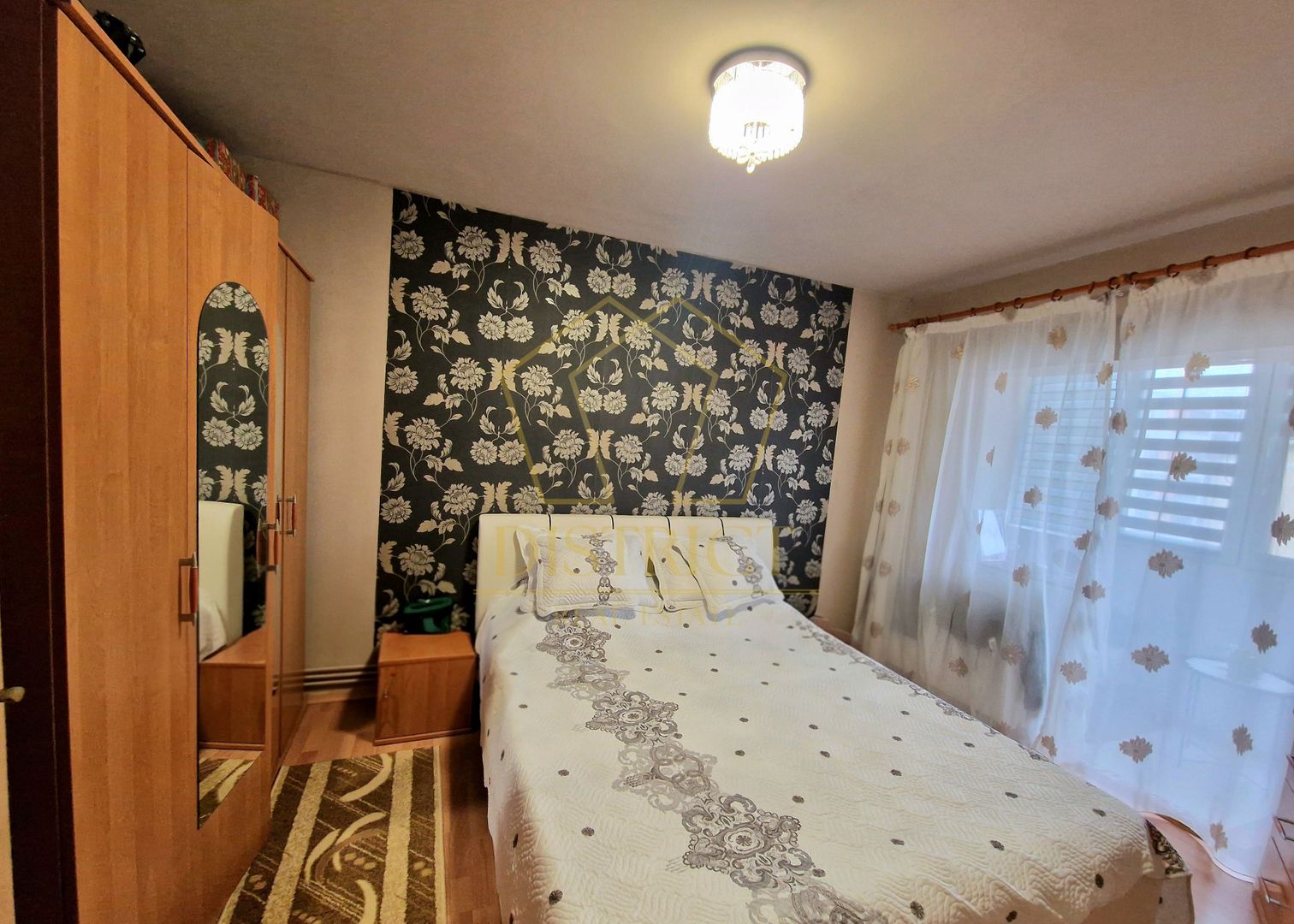 Apartament deosebit cu 3 camere | Calea Sagului - Poză 10