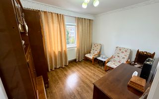 3 camere etaj 3 59mp an 1978 - centrala -pe principala -Craiovita - Poză 4