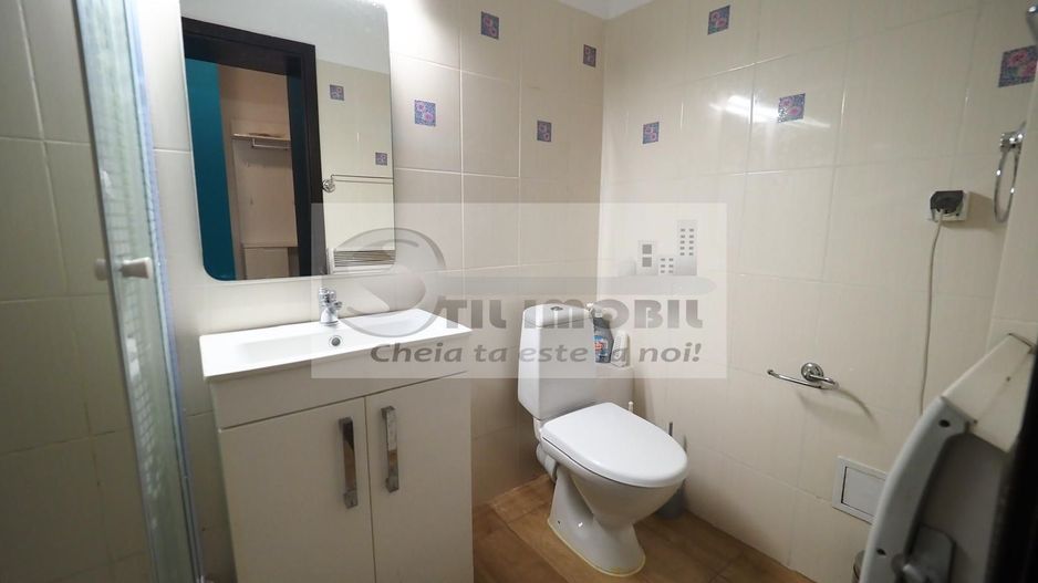 Apartament 3 camere Podu de Fier -  550 EURO - Poză 16