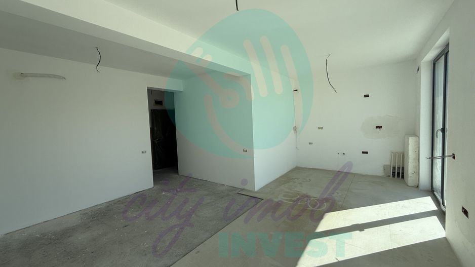 Apartament cu LIFT IN INTERIOR si doua terase de 21 mp in total - Poză 6