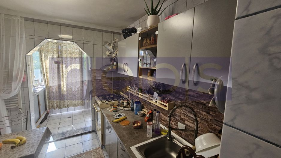 DE VANZARE AP 3 CAMERE 67MP SEBASTIAN MALL VULCAN| DECOMANDAT |PARCARE - Poză 3