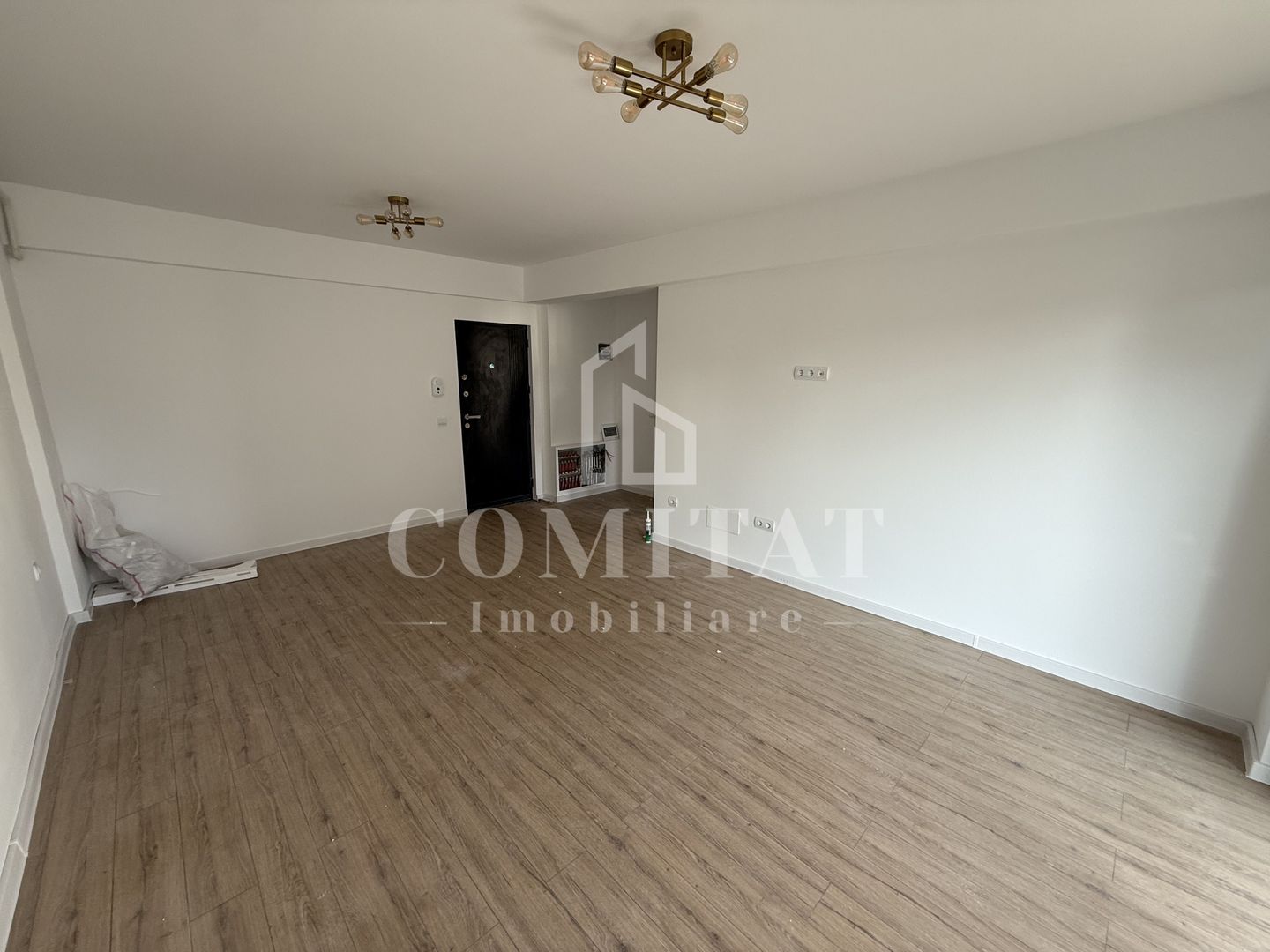 Apartament cu 2 camere | Parcare subterană | Zona Petrom - Baciu - Poză 2