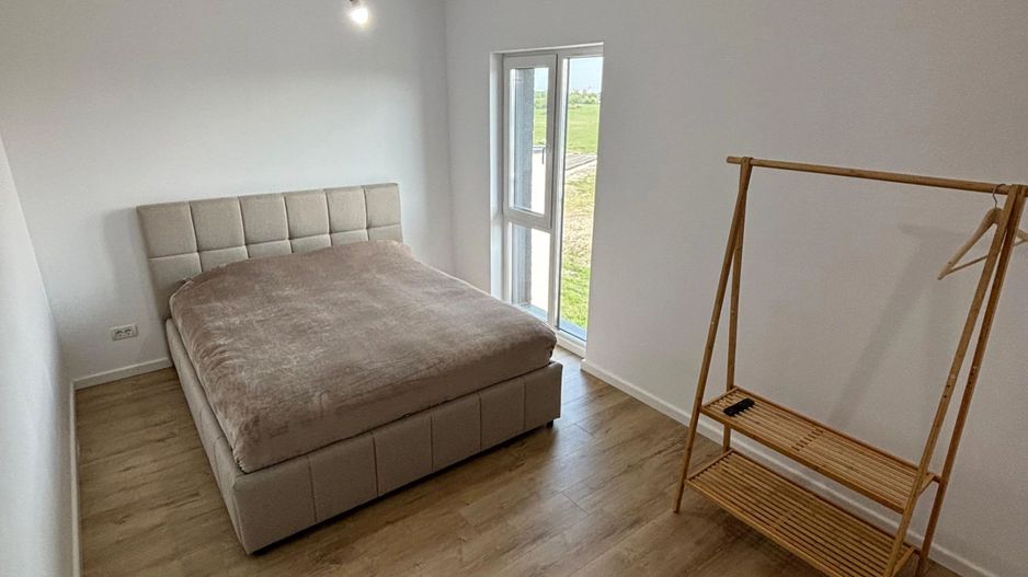 Apartament 2 camere, Zona Mehala, Mobilat, Utilat, Bloc nou, Loc parcare in CF - Poză 3