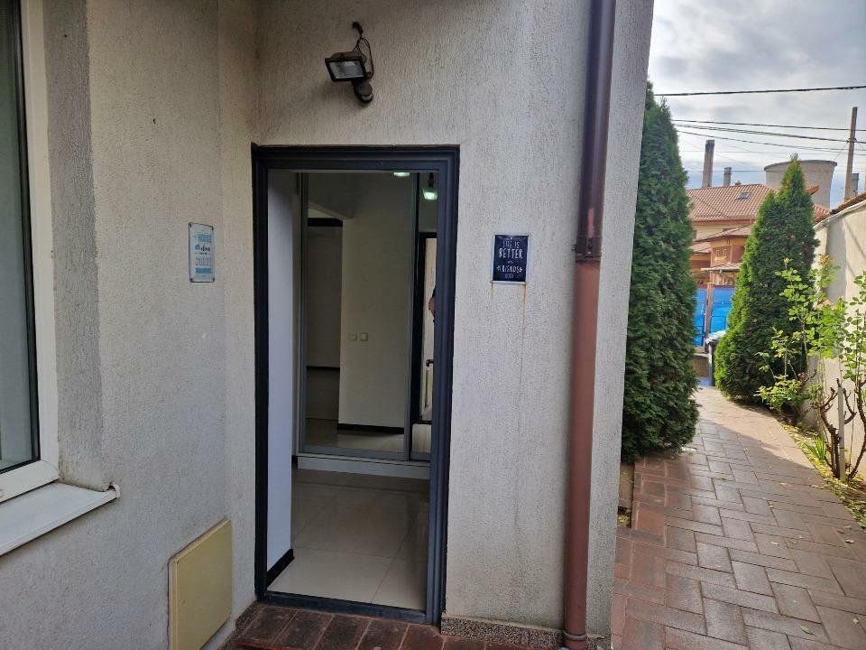 Vanzare apartament 3 camere, Bucureşti, Sector 3, Str Ilioara - Poză 2