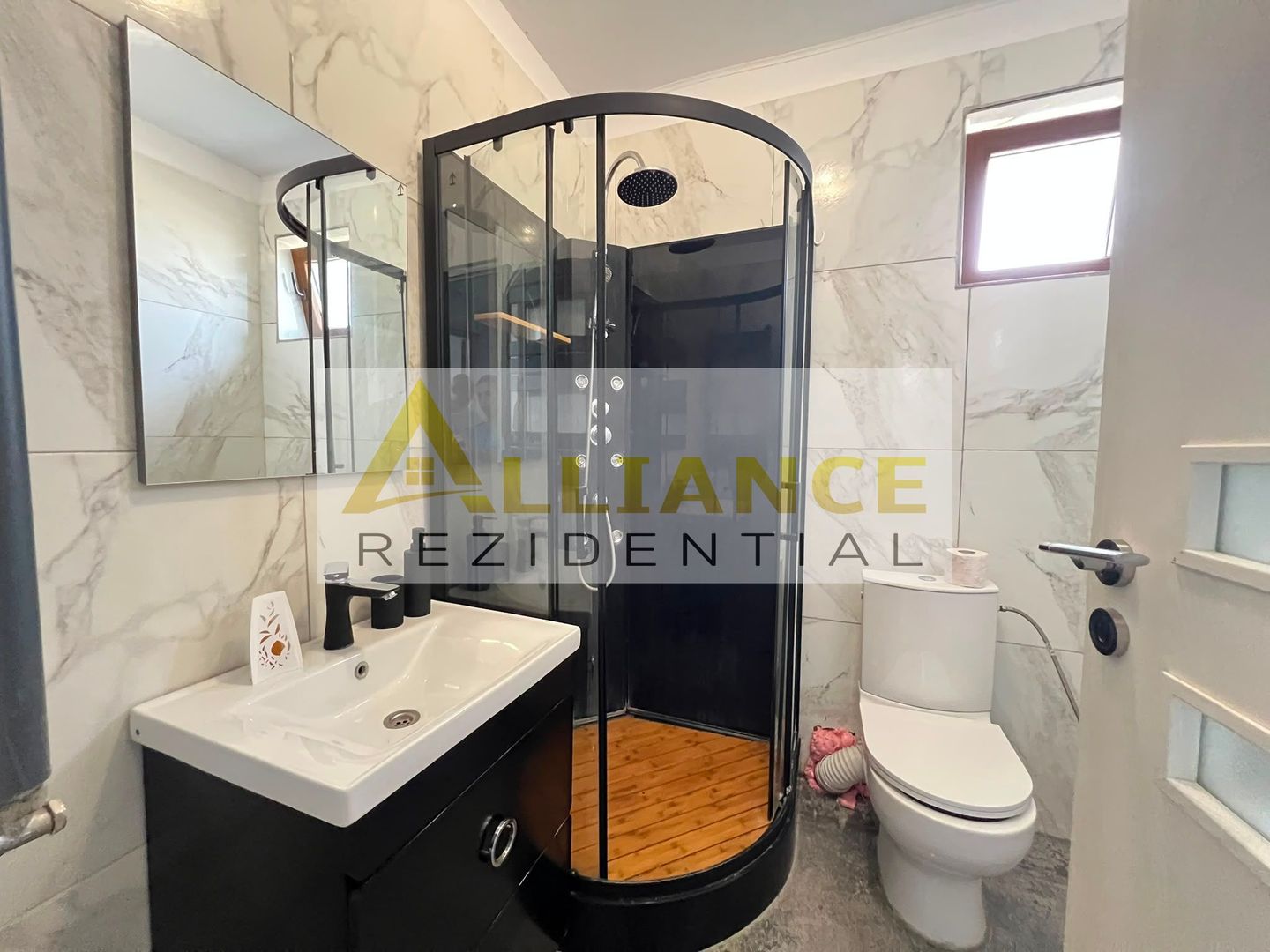 Duplex mobilat si utilat - 3 camere -2 bai - Poză 11
