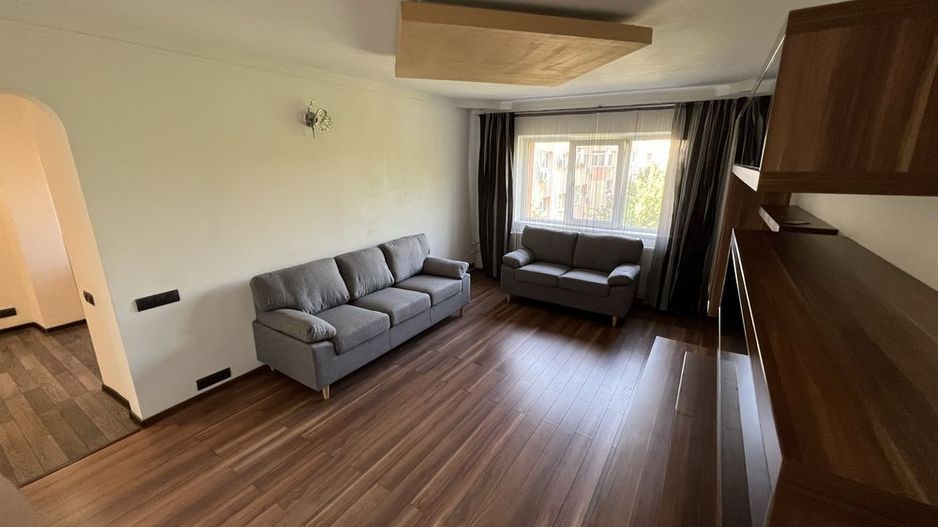 Apartament renovat 2 camere Rahova, loc parcare inclus - Poză 8