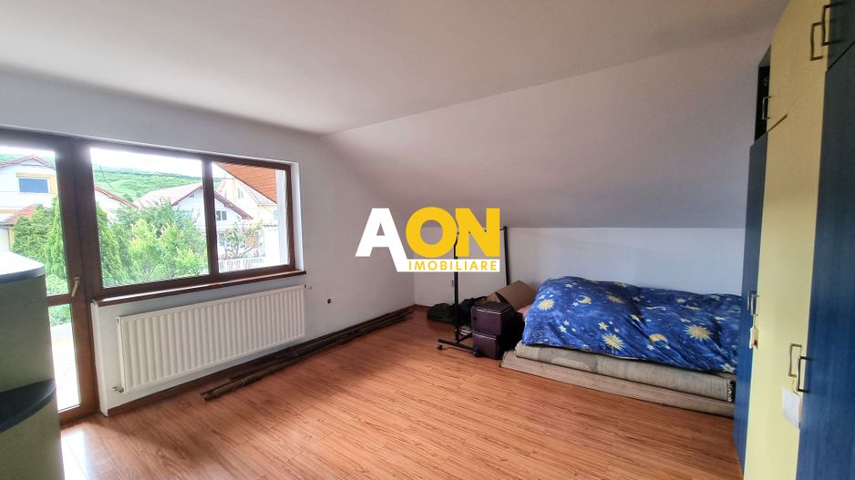 De vanzare casa 6 camere, S+P+M, 900mp teren, Cetate - Poză 11