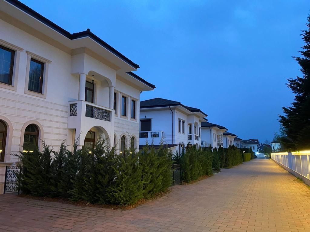 VILA CASA DE INCHIRIERE IN ZONA EROU IANCU NICOLAE PIPERA - Poză 9