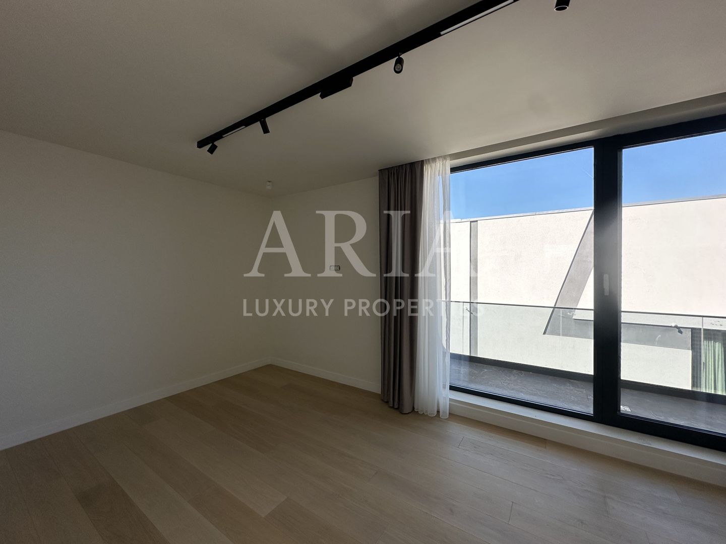 VILLA INDIVIDUALA - LUXURY GATED COMMUNITY - - Poză 5