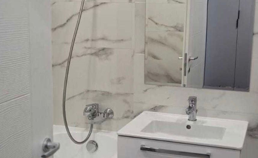 GARSONIERA HILS BRAUNER, BUCATARIE INCHISA, LOC PARCARE, METROU 7 MIN - Poză 7