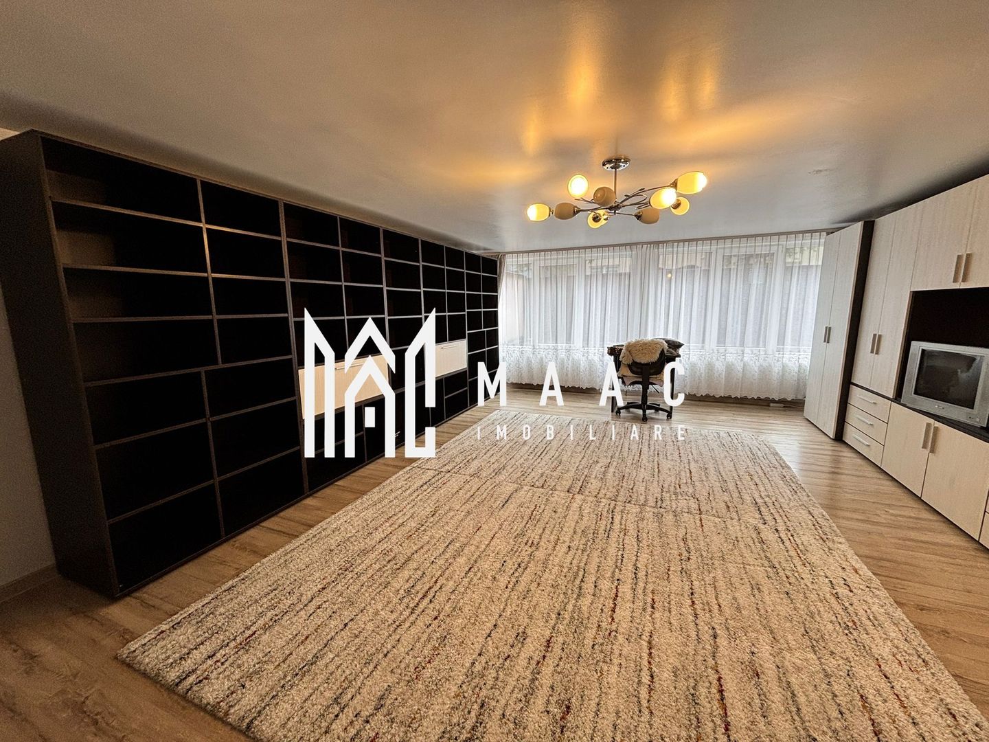 Apartament 4 camere decomandat | Terezian, Sibiu | 180 mp, curte 400 mp - Poză 5