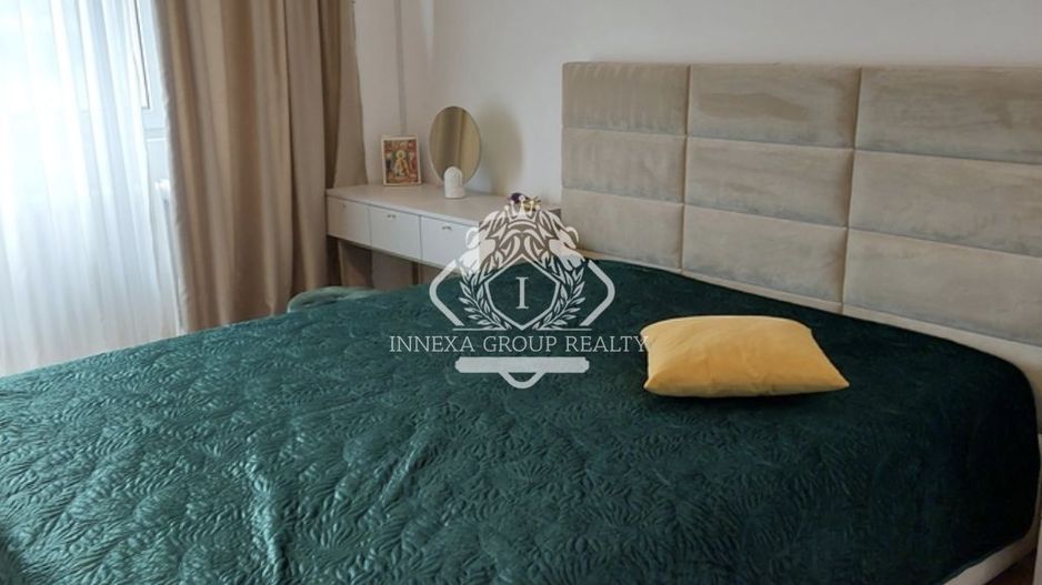 Piata Romana | Apartament decomandat 4 camere modern | Bloc 1980 | 97mp - Poză 5