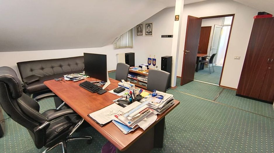 Spatiu birou/depozitare Ion Mihalache- Chibrit-Expozitiei - Poză 13