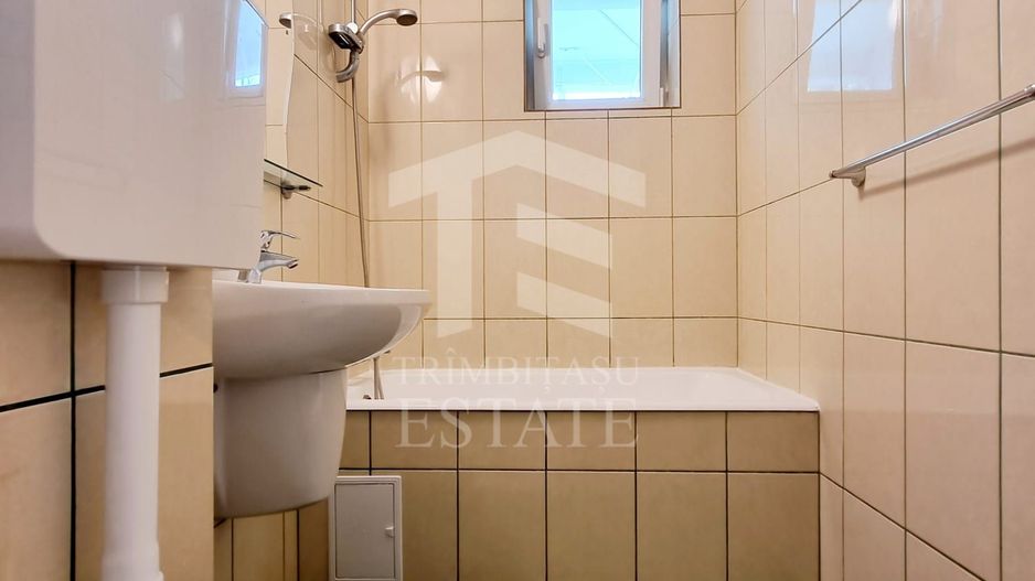 Apartament 2 camere Hanul Drumetului Bd 1 Mai Drumul Taberei - Poză 11