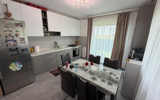 Casa-3 Dormitoare-2 Bai-Teren 400mp-Aeroport-Mobilata-Utilata-Moderna - Poză 3
