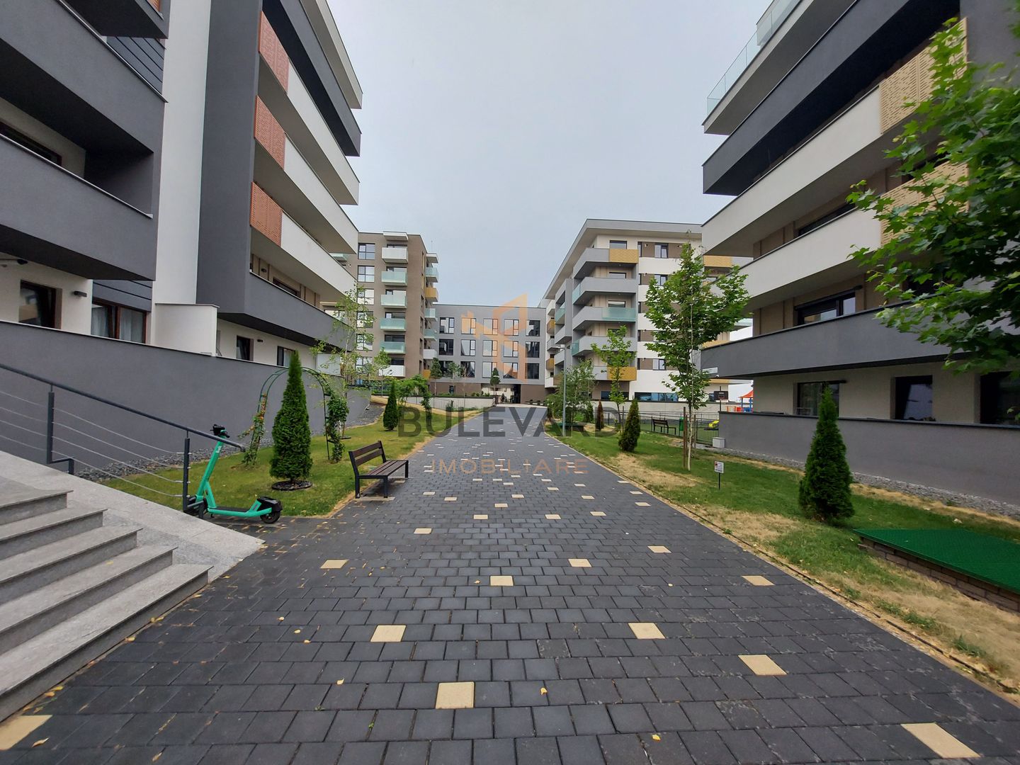 Apartament cu 2 camere+CF, zona Europa! - Poză 1