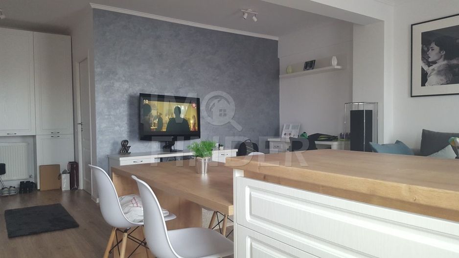 Apartament 2 camere la cheie, Europa - Poză 4