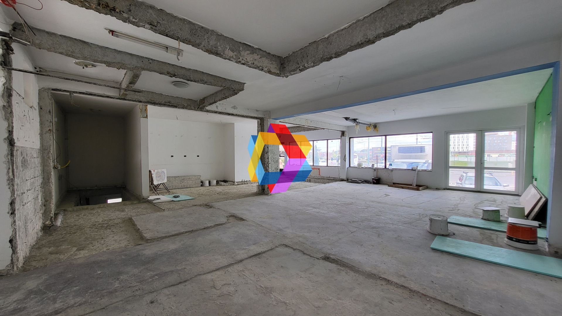 Spatiu comercial cu trafic intens - 270 mp #plus-imo.ro - Poză 1