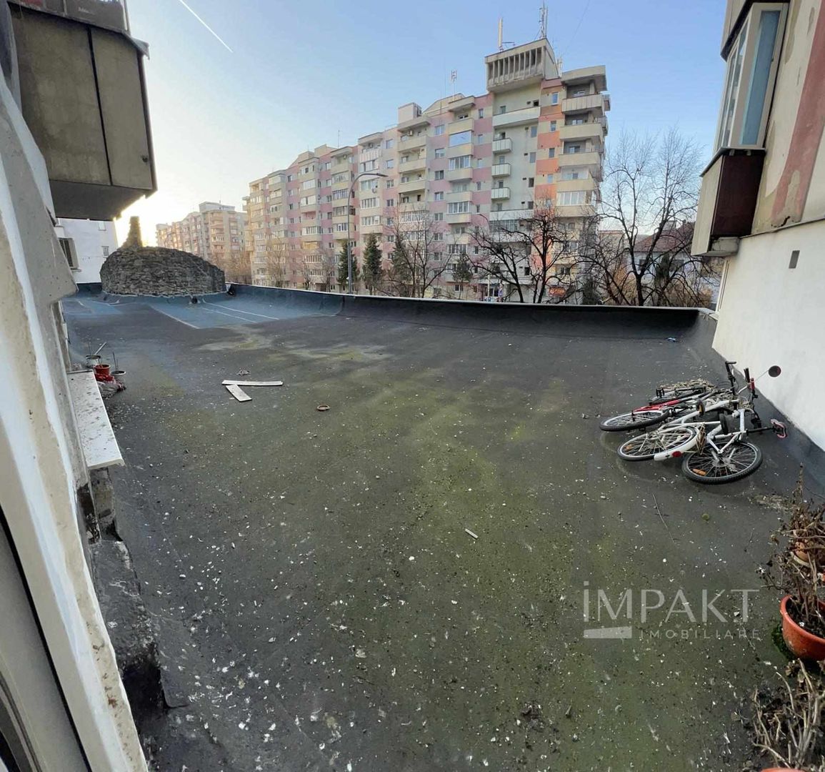 De vanzare 4 camere -Complet utilat/mobilat-Manastur +250 mp terasa - Poză 12