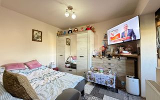 Apartament cu 2 camere de vanzare, zona Cuza Voda - Poză 2