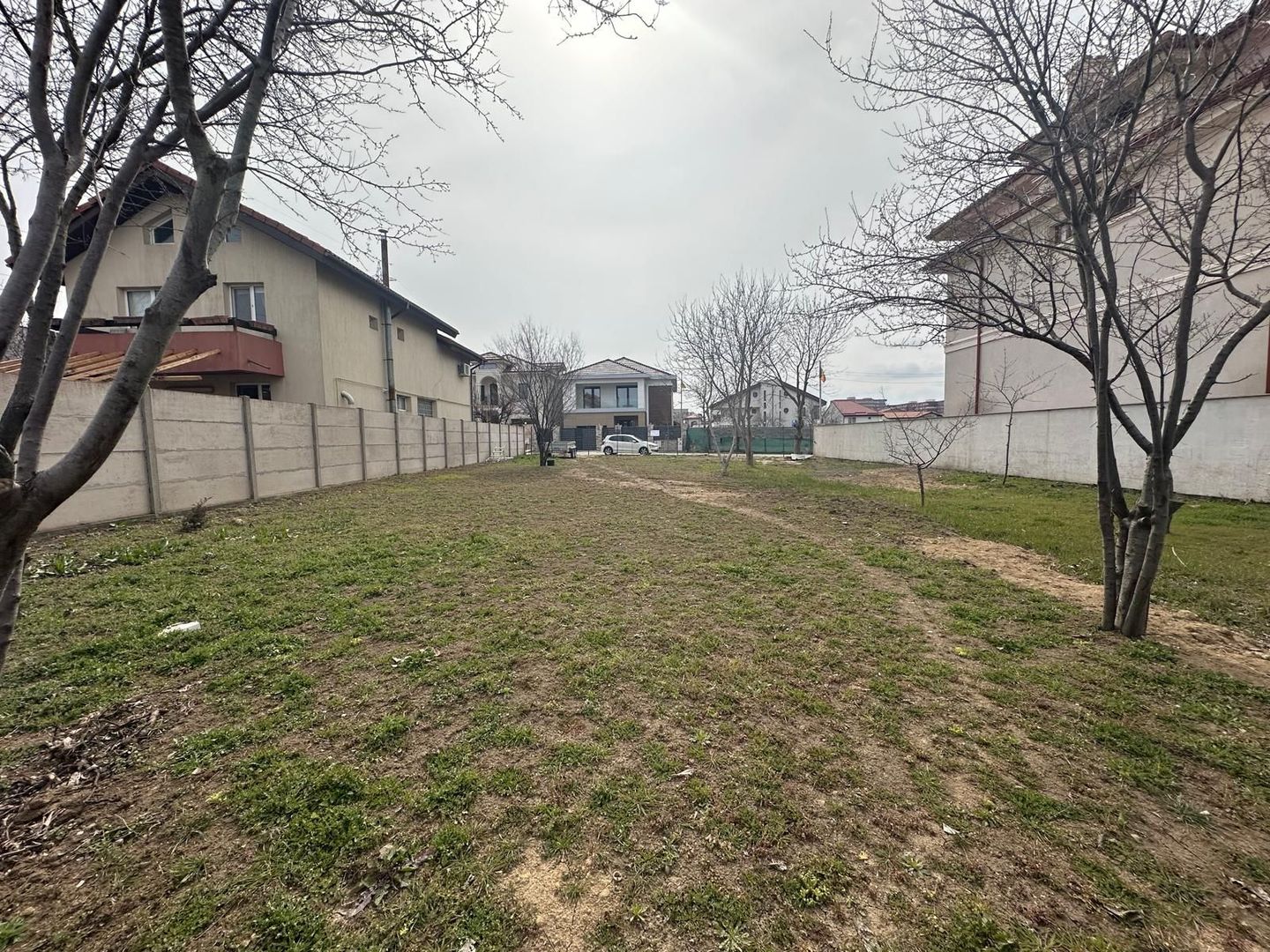 Teren de vanzare Zona Kamsas - Poză 1