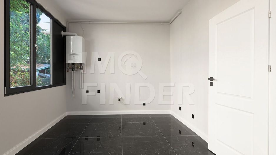 Vanzare apartament la casa 84 mp,  zona centrala, curte 200mp - Poză 5