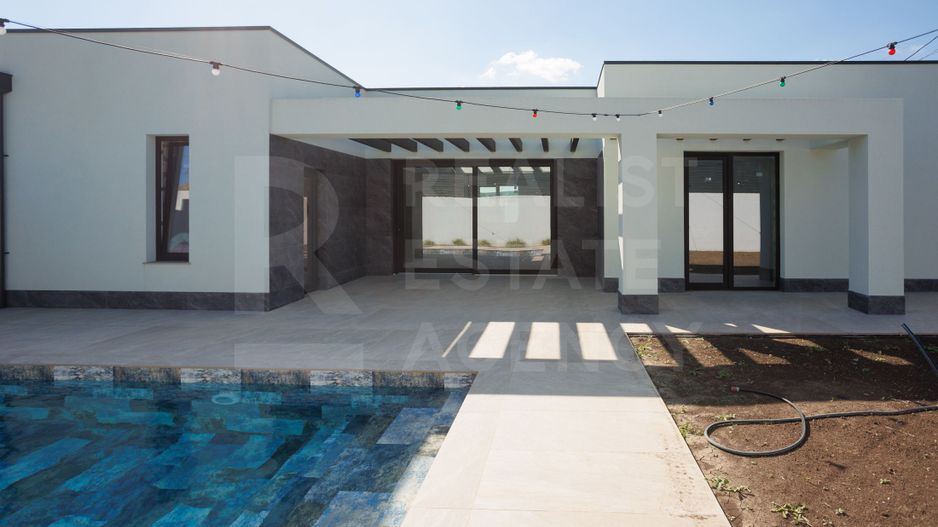 Vânzare, Casă Hi-Tech, 4 camere, str. Ion Suruceanu, Ialoveni - Poză 7