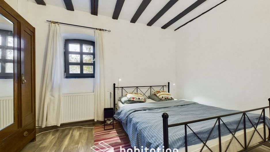 Casă cu 4 dormitoare + piscină în Socolari – ideală pentru investiție - Poză 14