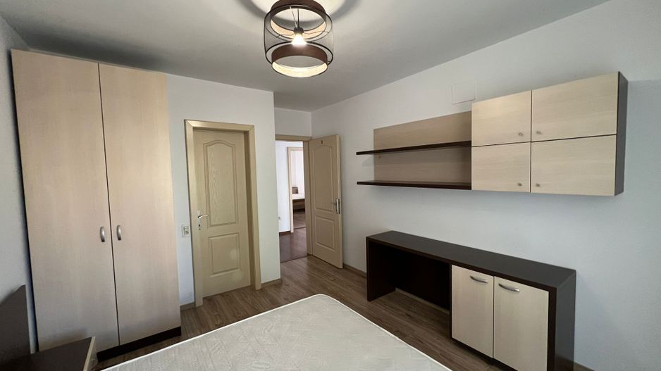 De inchiriat! Apartament spatios, zona exceptionala! - Poză 12