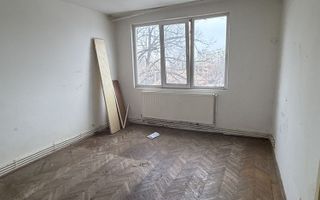 Apartament 2 cam Tiglina 2,et 4 - Poză 4
