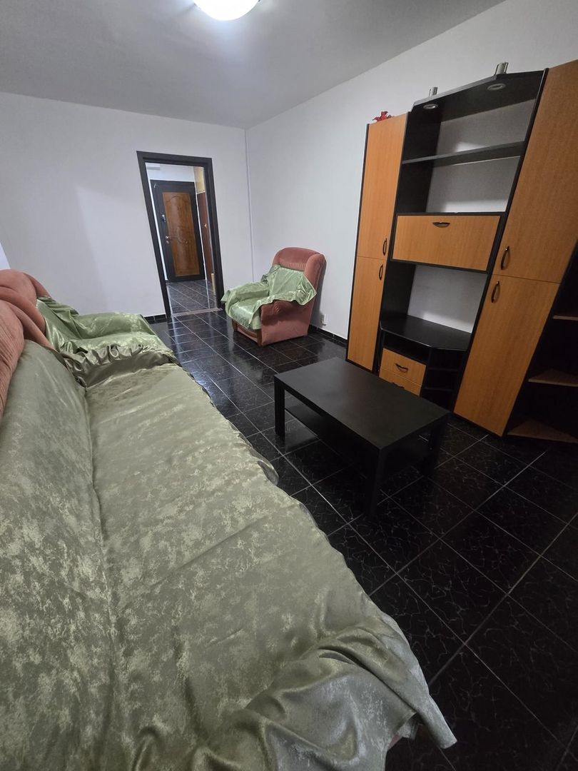 AP. 2 CAMERE GORJULUI, BUCATARIE DESCHISA, MOBILAT, METROU 5 MINUTE - Poză 4