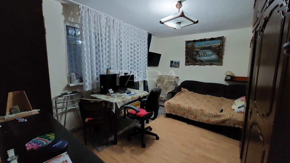 Apartament 3 camere decomandat, etaj intermediar, zona Minerva - Poză 4