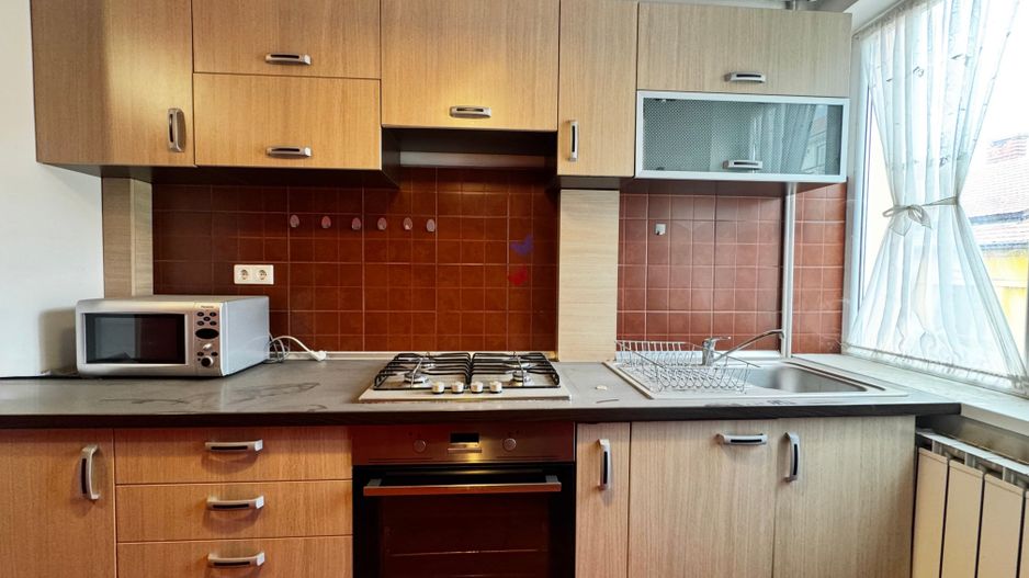 Apartament 2 camere, primitor, la doar 5 minute de Piața  Victoriei - Poză 7