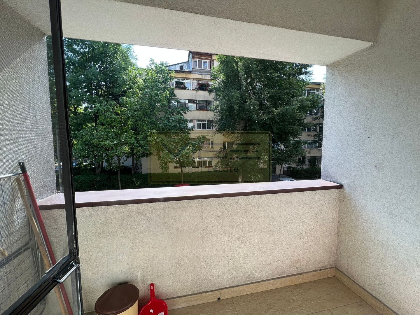 Apartament 1 camera decomandat Newton Nicolina - Poză 17