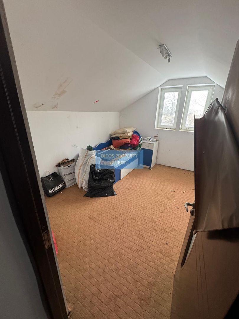 Casă cu mansardă și piscină de vânzare – Pictor Andreescu - Poză 22