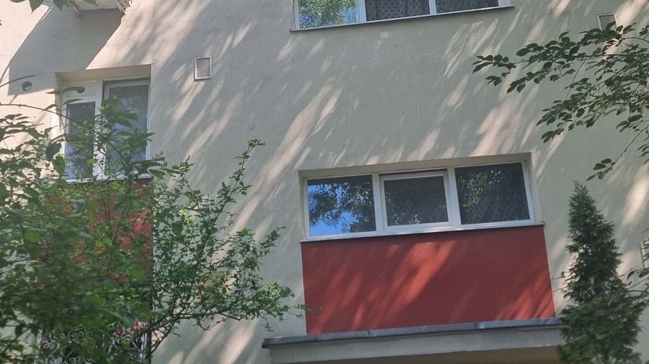 Apartament 4 camere. Etaj 1. Cu parcare. Aleea Dolina - Poză 1