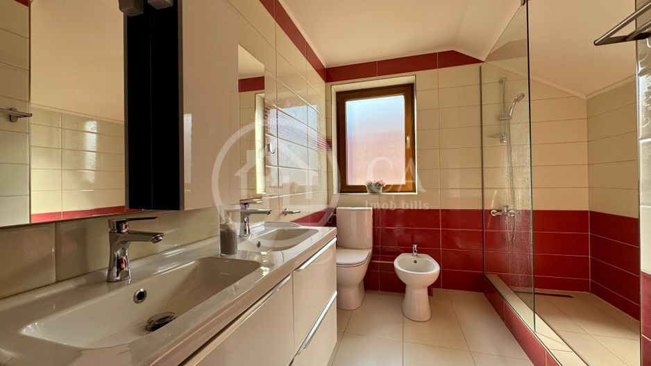 Casă de vânzare cu 5 camere in Sânmartin, Bihor - Poză 15