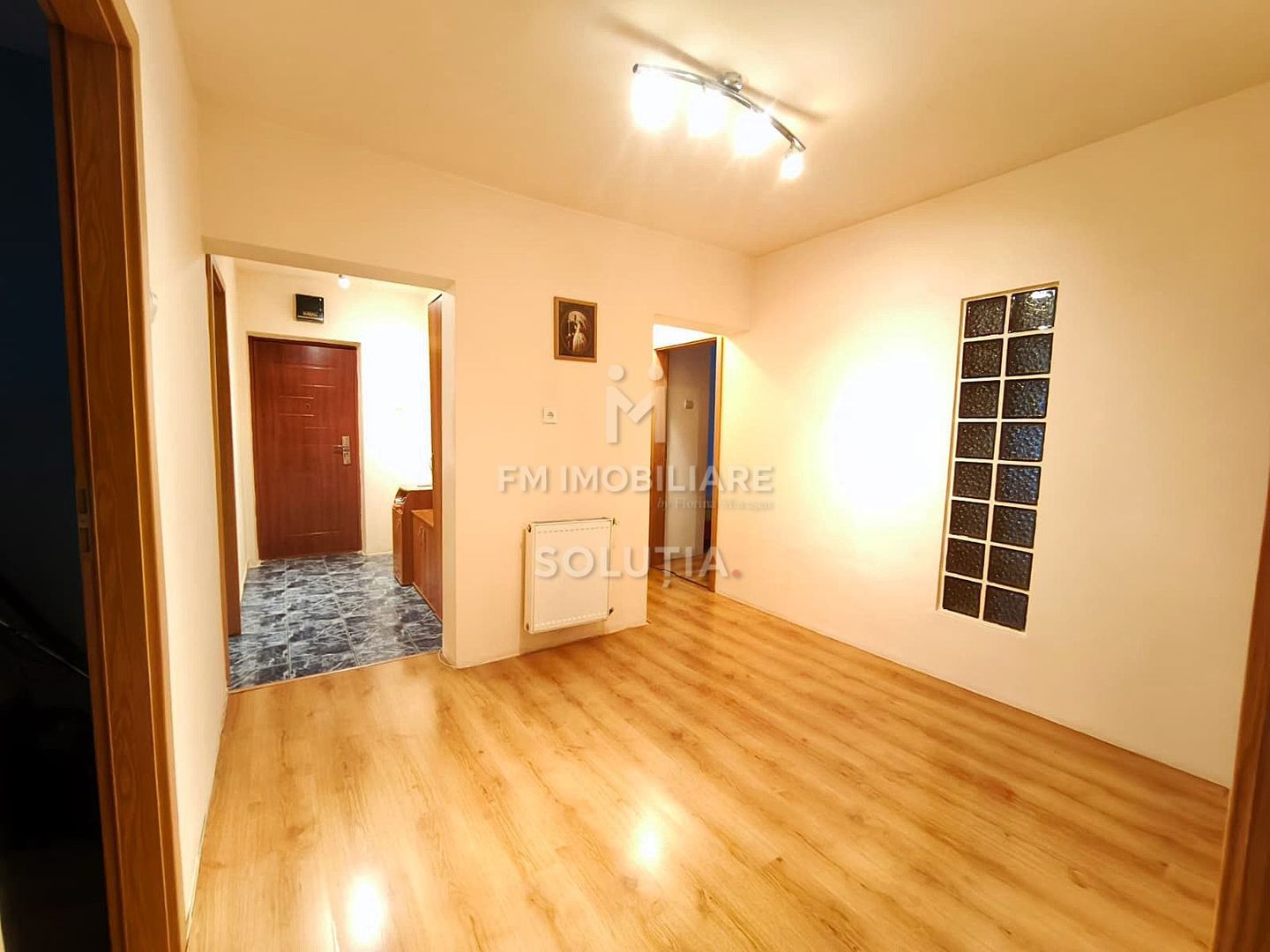 Apartament 5 camere decomandate │ zonă Ultracentrală │ strada Olteniei - Poză 3