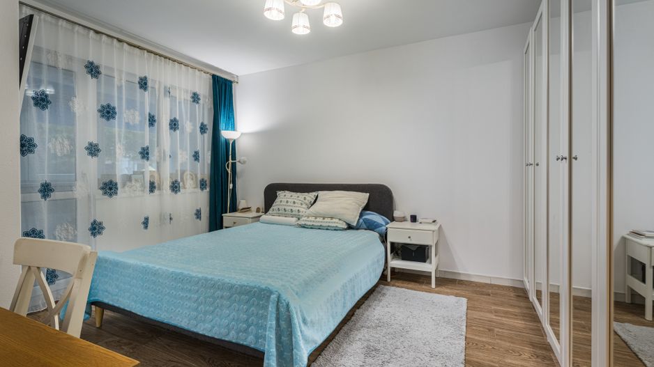 3 camere, 2 băi, loc de parcare și boxă incluse, Apărătorii Patriei - Poză 2